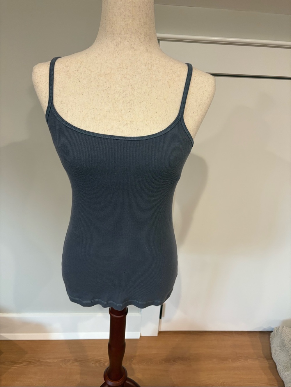 Mossimo Supply Co. Ribbed Camisole Tank size MEDIUM